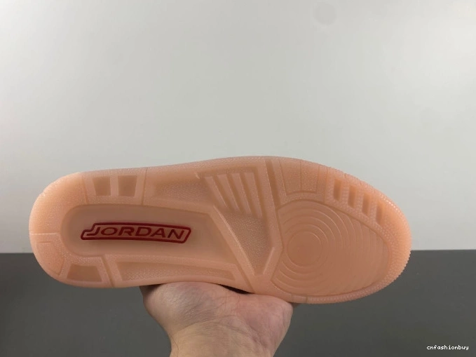 HJ0178-600 Day Air Jordan (W) Valentines 3 1110